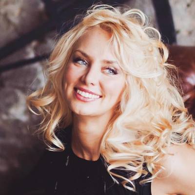 Ирина Поливанова
