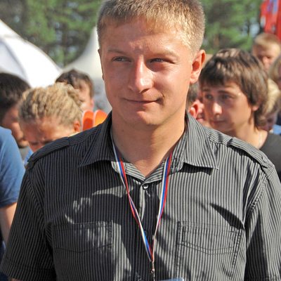 Илья Костунов