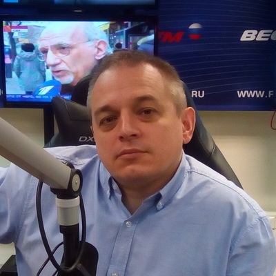 Марк  Серов