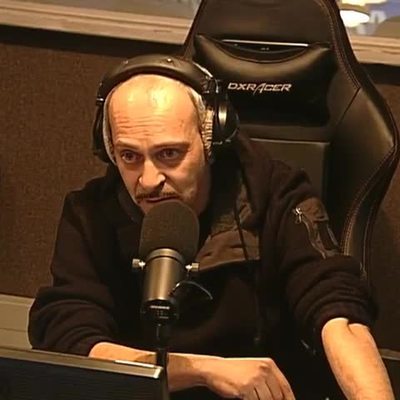 Андрей Бархударов