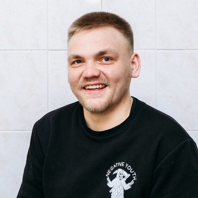 Иван Иванов