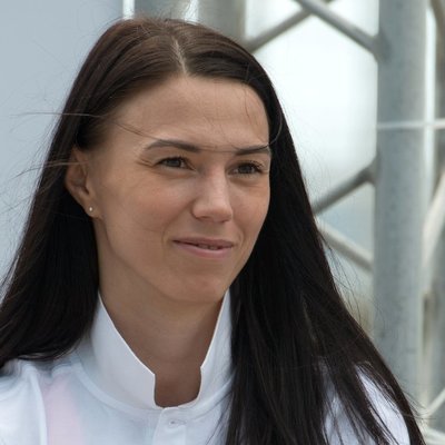 Анна Лешковцева