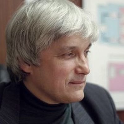Александр Жданов