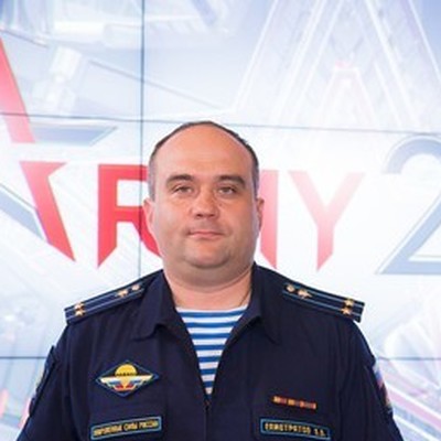 Василий Васильевич Елистратов