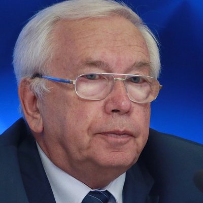 Владимир Лукин
