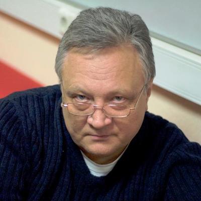 Олег Богданов