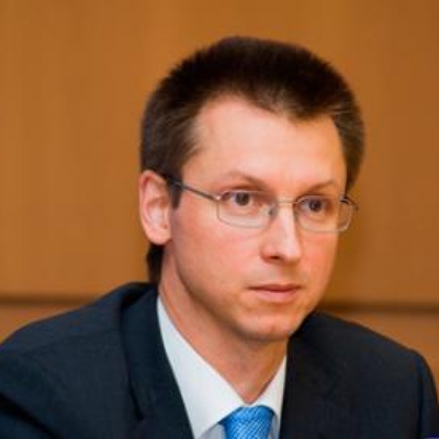 Петр Валерьевич Иванов