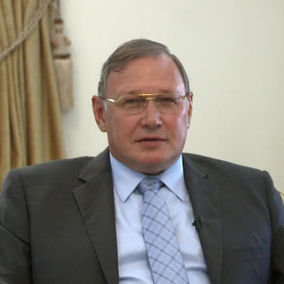 Олег Озеров