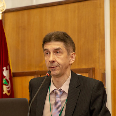 Дмитрий Маслов