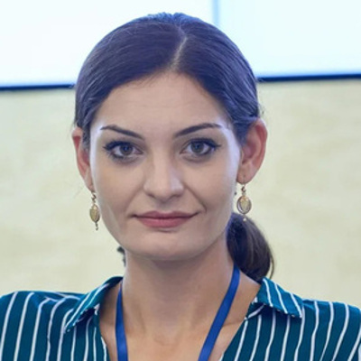 Лариса Арачашвили