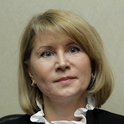 Елена Артамонова
