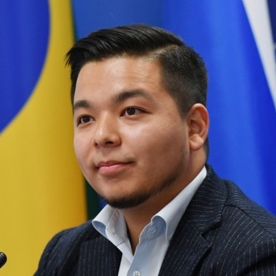 Амир Сараков