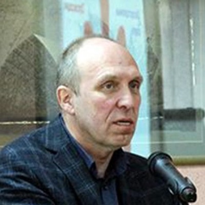 Виктор Глухов
