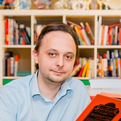 Александр Правилов