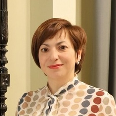 Ирина Сафарова