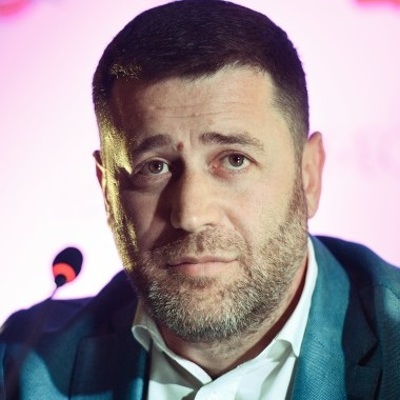 Артур Шакарян