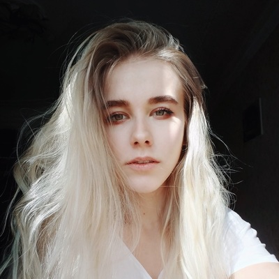 Анна Ларина