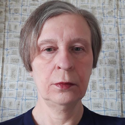 Елена Комкова