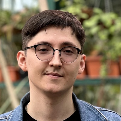 Эдуард Макаримов