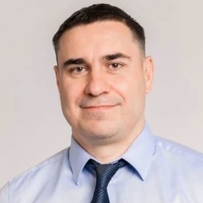 Дмитрий Хубезов