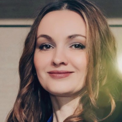 Наталия Устинова