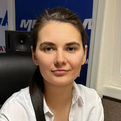 Элина Почуева