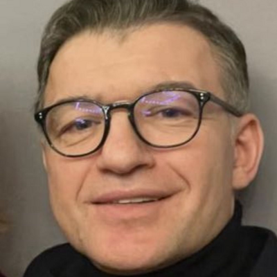 Артур Почекутов