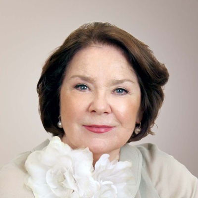 Лариса Голубкина