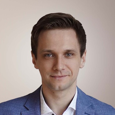Владимир Петров