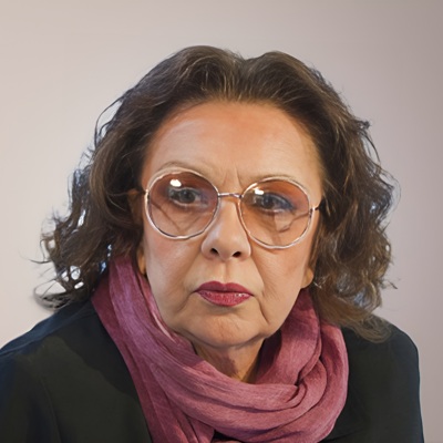 Наталья Тенякова