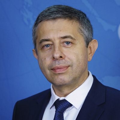 Георгий Зиновьев
