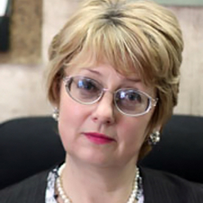 Лариса Никовская