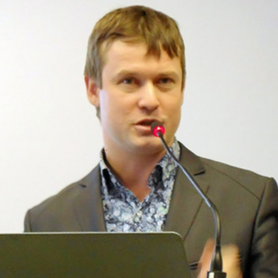 Леонид Развозжаев