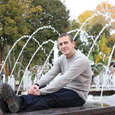 Олег Есенин