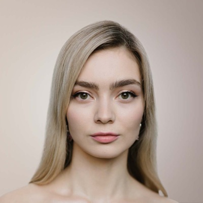 Алина Колесникова