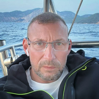 Дмитрий Кузнецов
