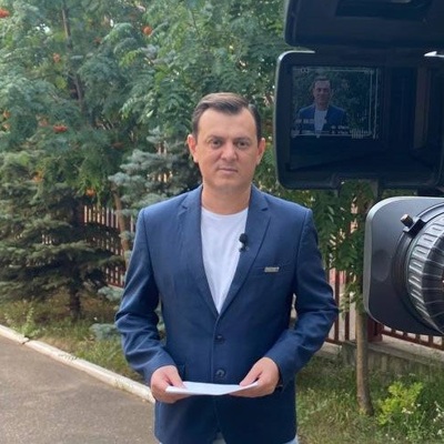 Алмаз Хакимов