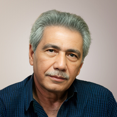 Валерий Ахадов