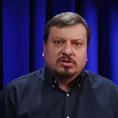Михаил Павлив