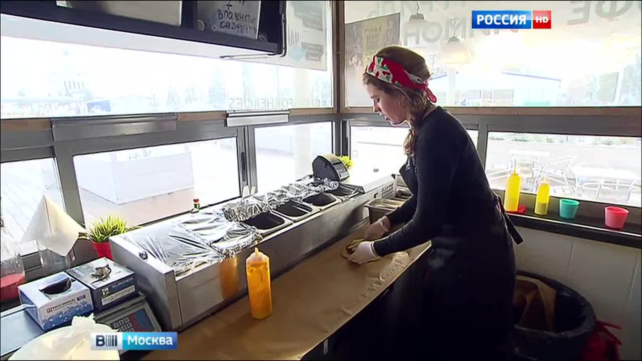 Фудкорты в парках завоевывают популярность у москвичей