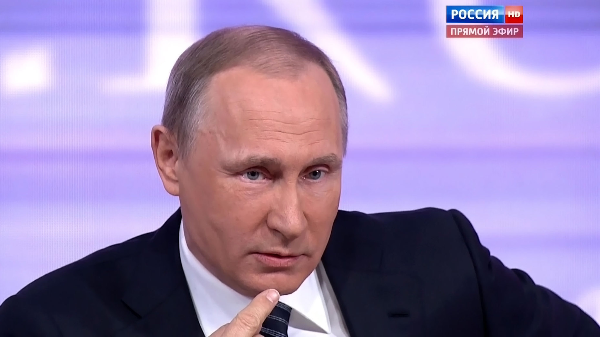Путин: кадровая чехарда в правительстве не нужна