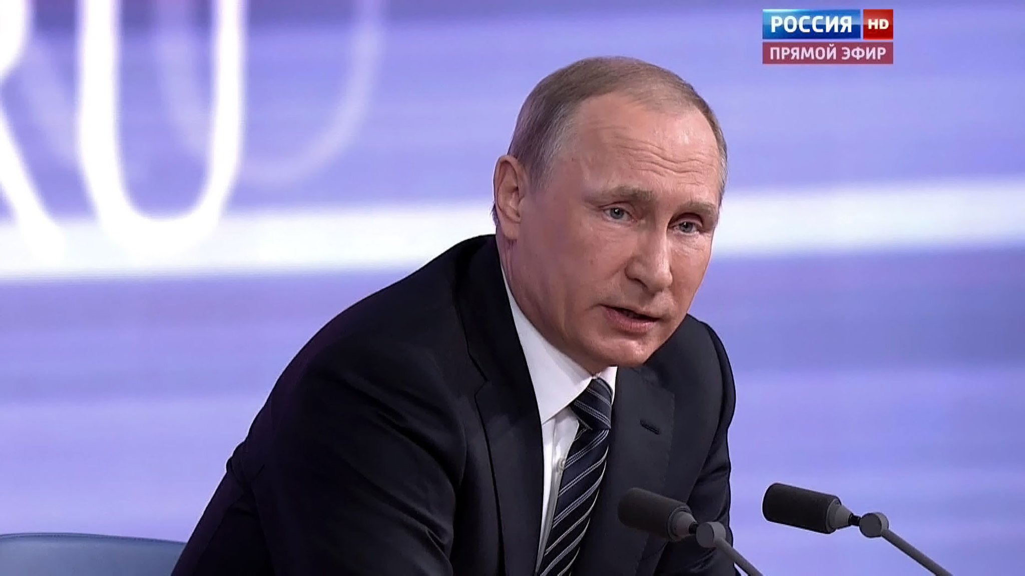 Путин: военным морякам необходимо вернуть кортики