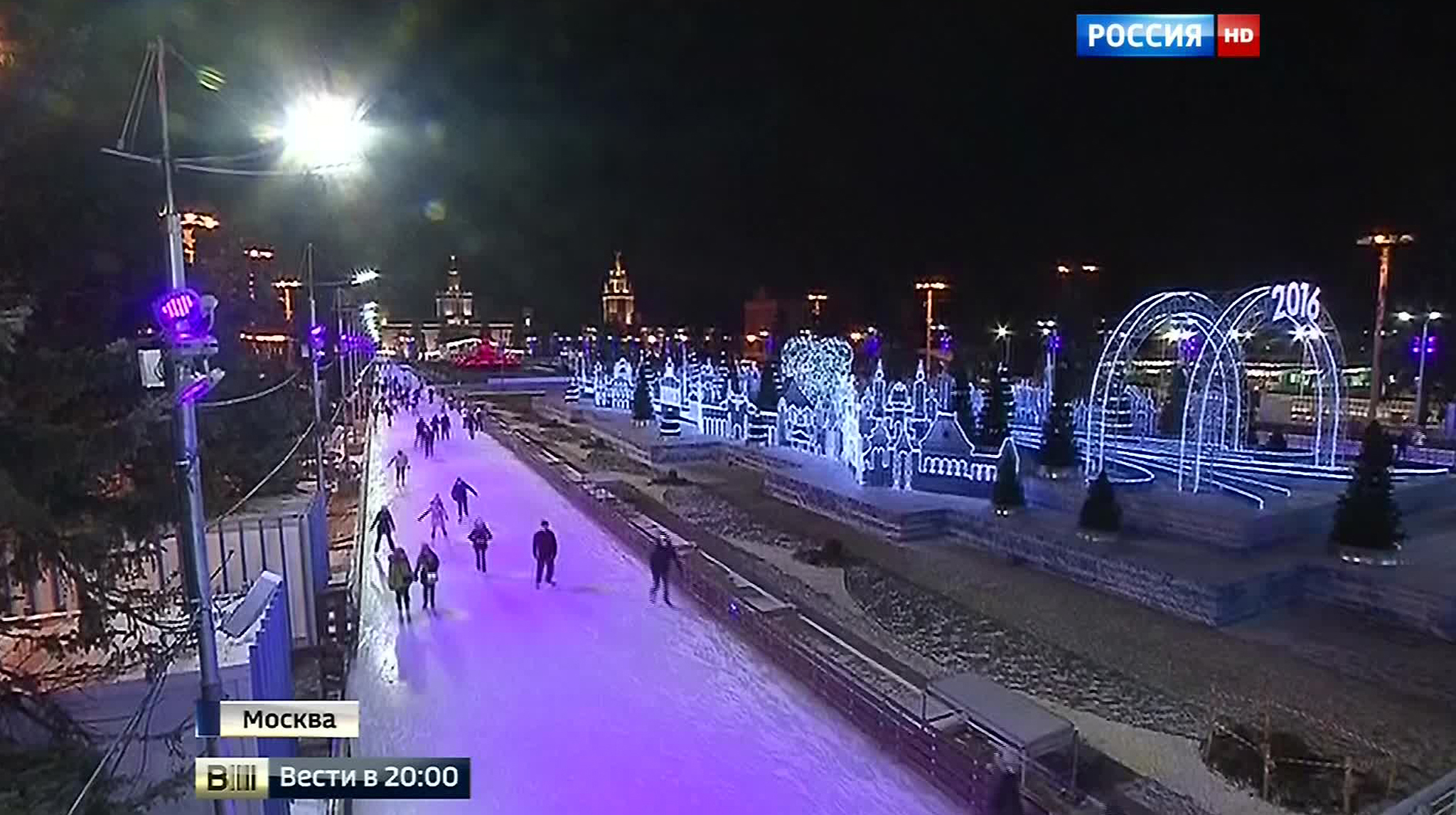 Огонь по крепости: посетители смотровой площадки приняли выстрелы за звуки петард