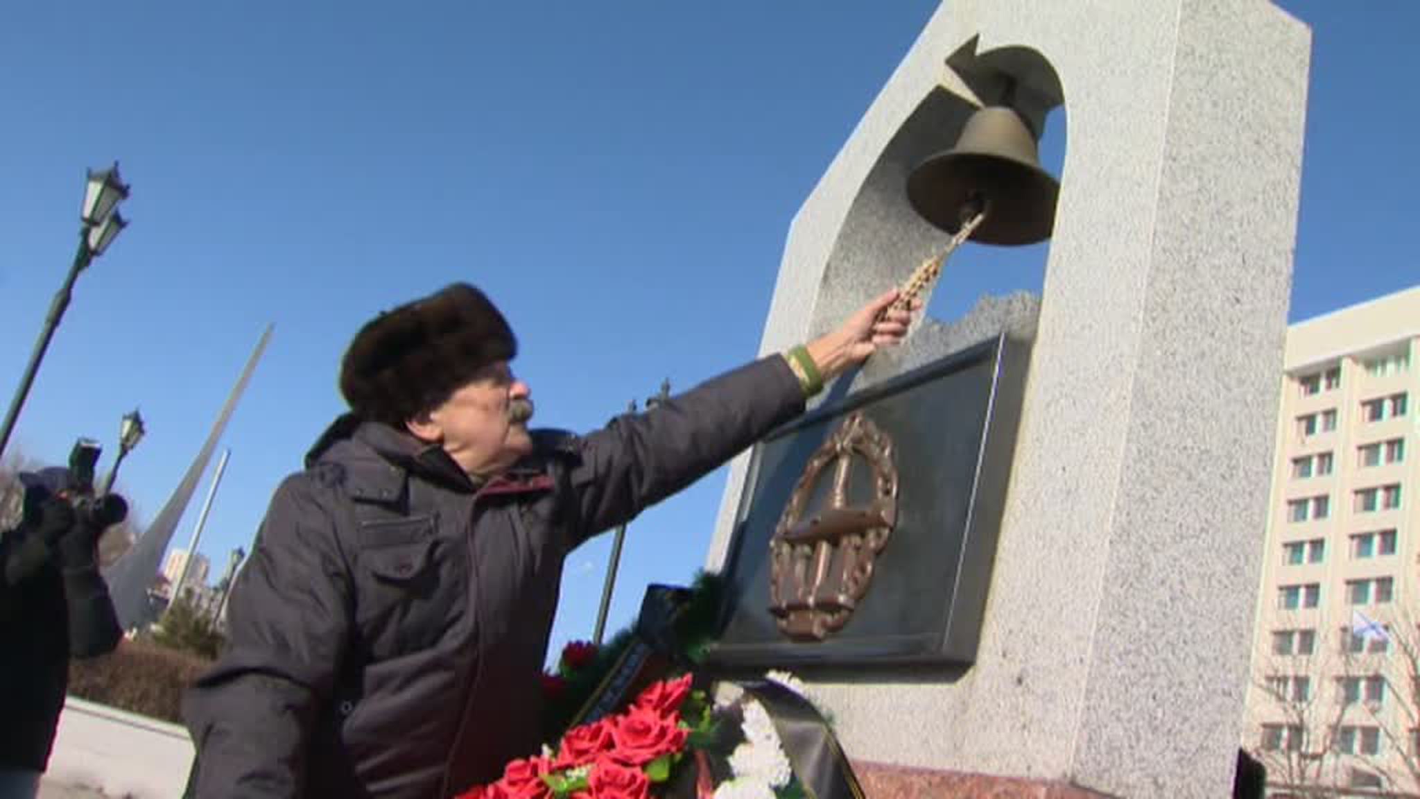 Подводники-тихоокеанцы отмечают 111-летие