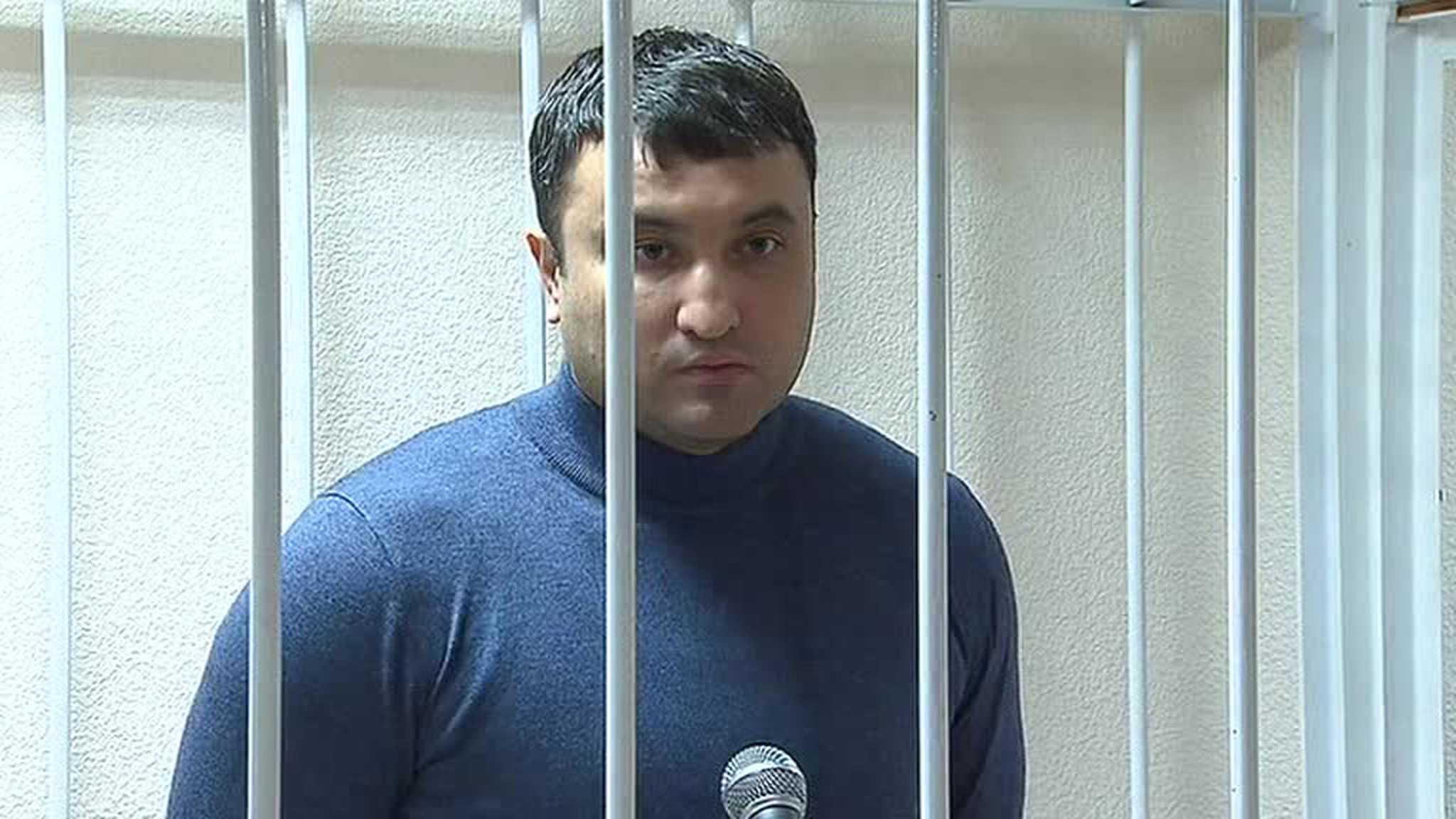 Обвиняемый в убийстве врач предложил взамен свою жизнь