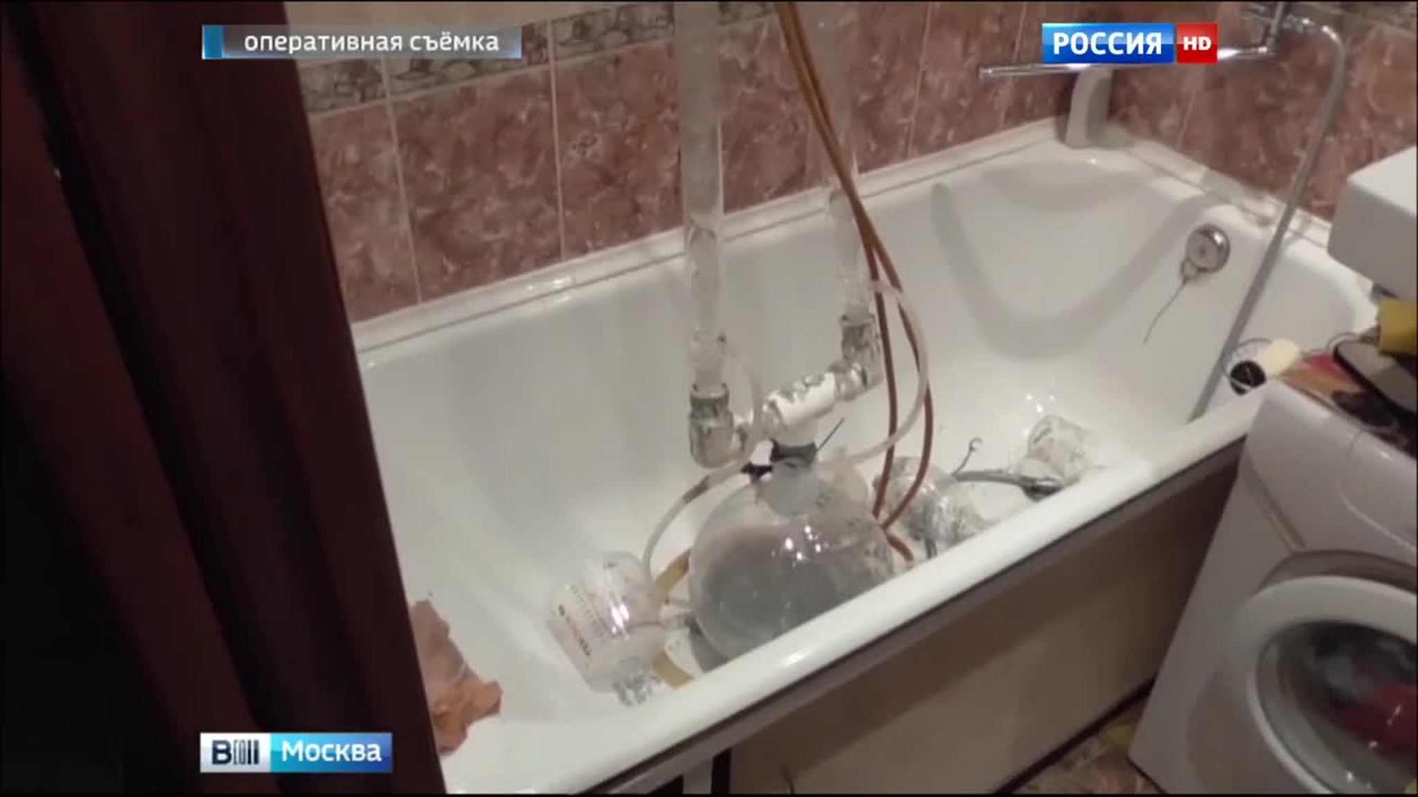 В Москве полиция взяла штурмом квартиру торговцев амфетамином