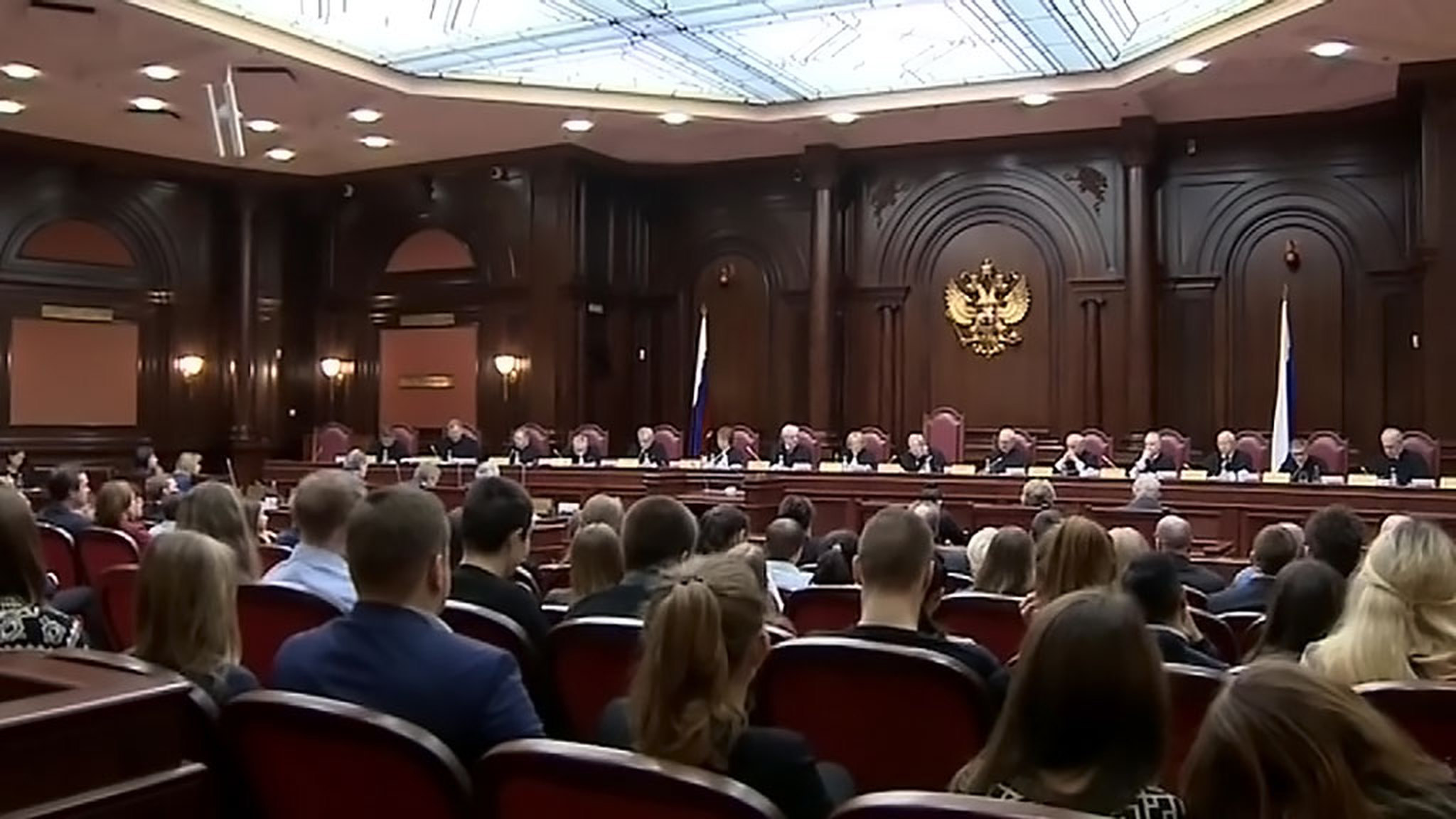 Конституционный суд решит, могут ли осужденные голосовать в тюрьме