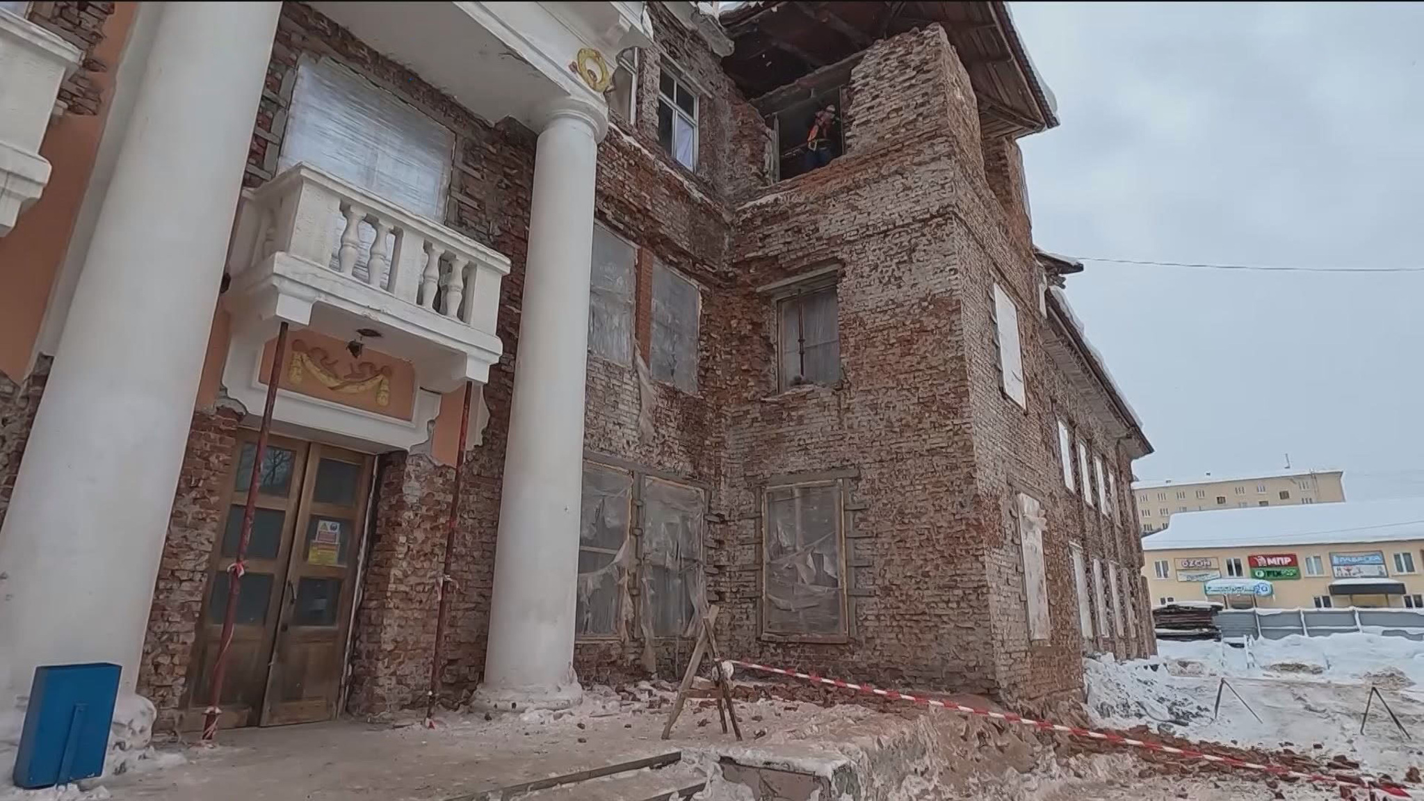 В Мурманске реконструируют Дома офицеров Северного флота