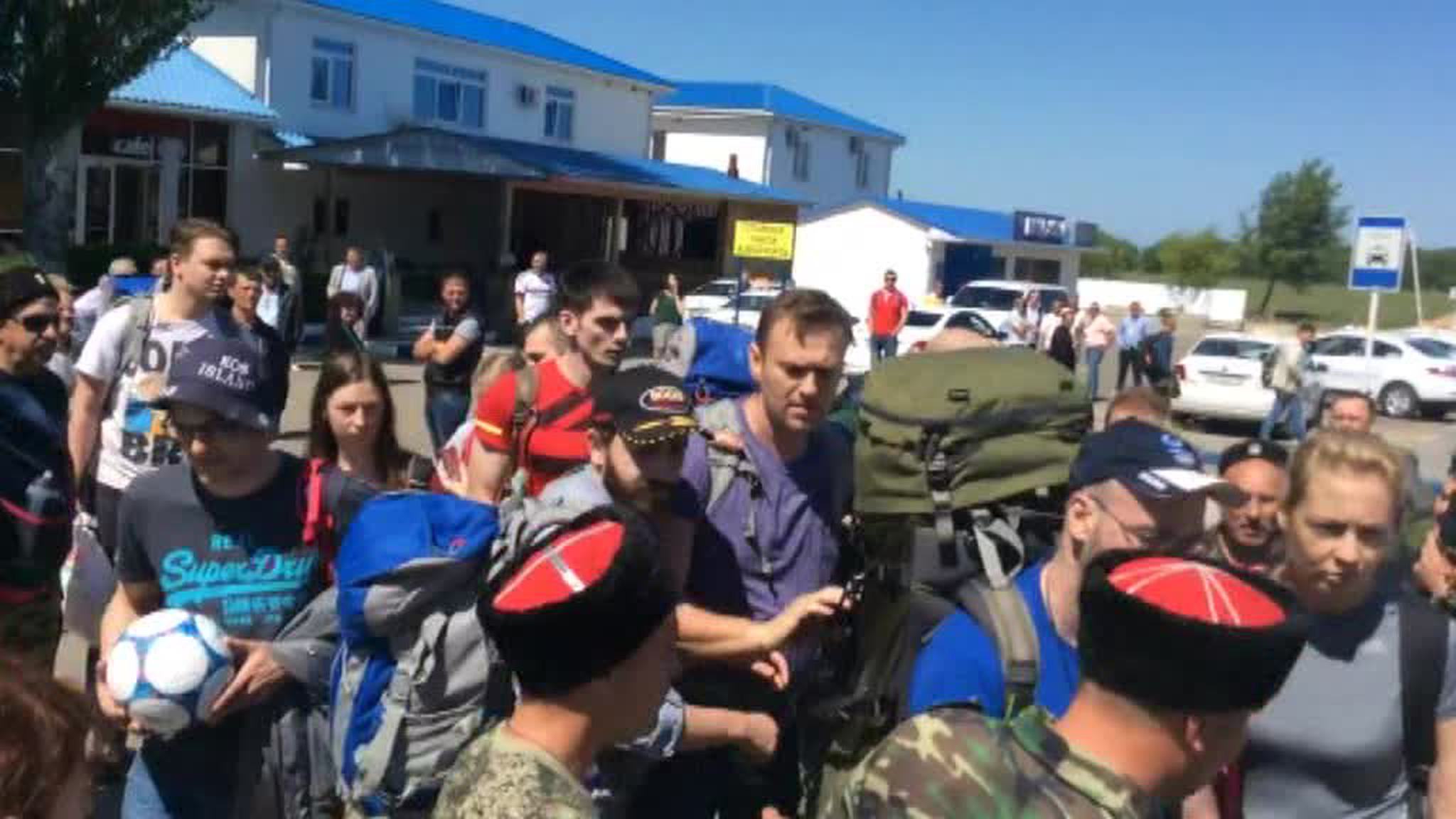Нападение на Навального: избиты шесть человек
