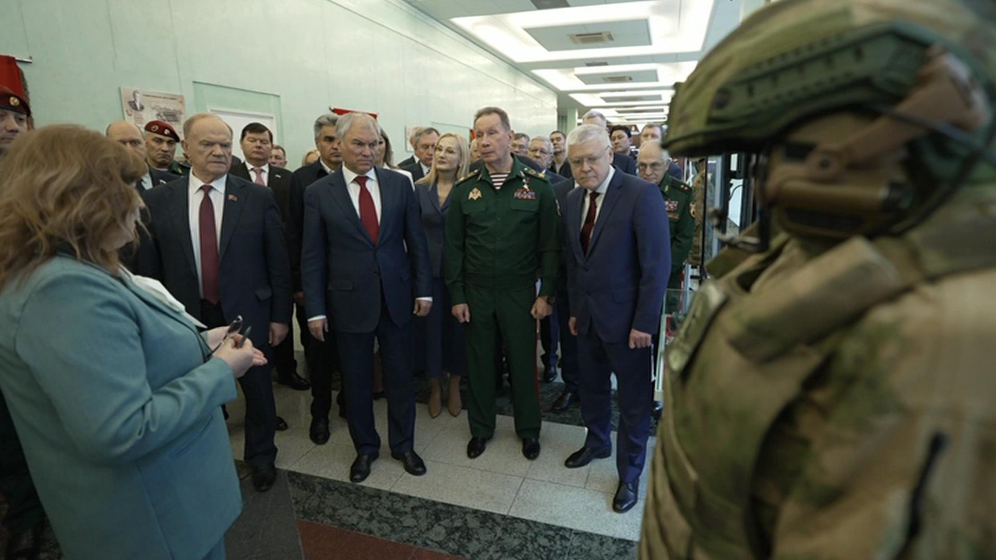 В Госдуме открылась выставка, посвященная 10-летию Росгвардии